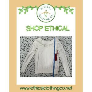 NWT! Jennifer Lopez Sweater Size: L